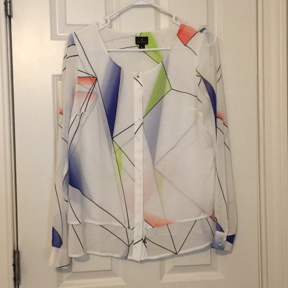 Worthington Semi-sheer geo patterned top - Picture 1 of 6